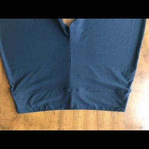 Brenda Beddome Flex Waistband Sz 30 Black